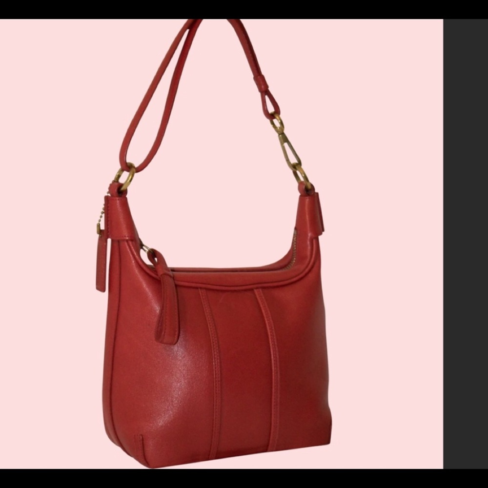 Vintage Coach Red leather leather shoulder bag